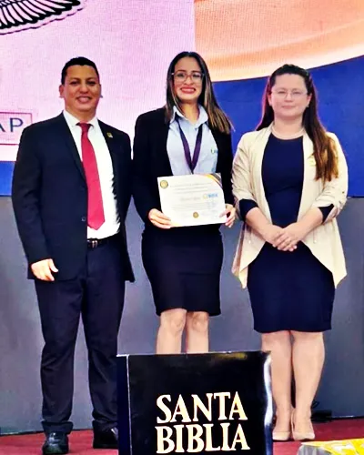 Reconocimiento Licda. Maddai Mejía